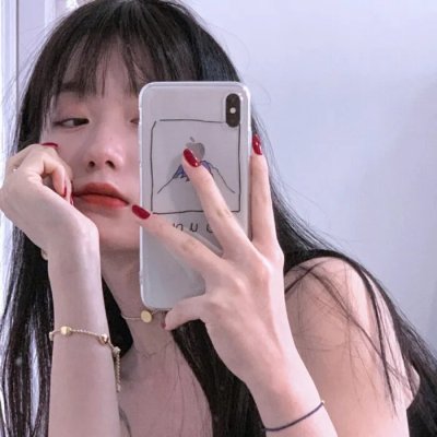只在那里发光